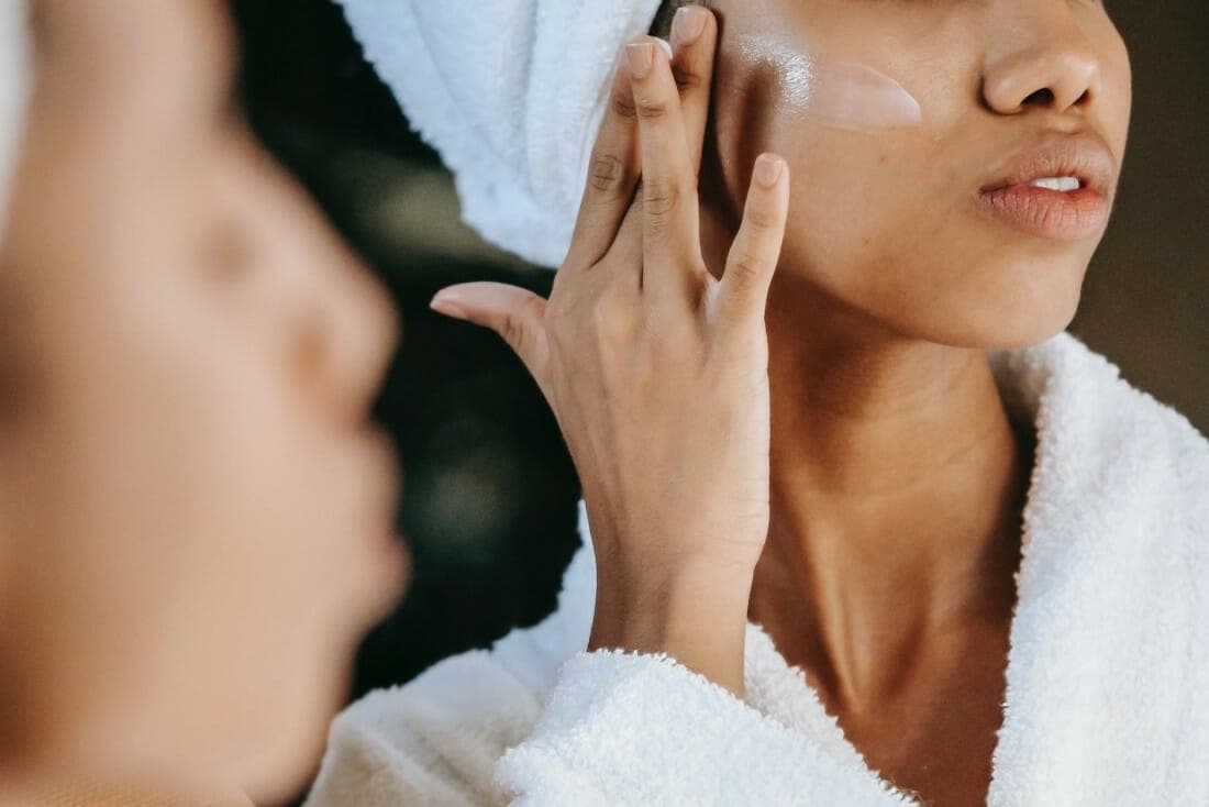 Rutin Skincare Asas untuk Pemula: Panduan Lengkap 4 Langkah Mudah