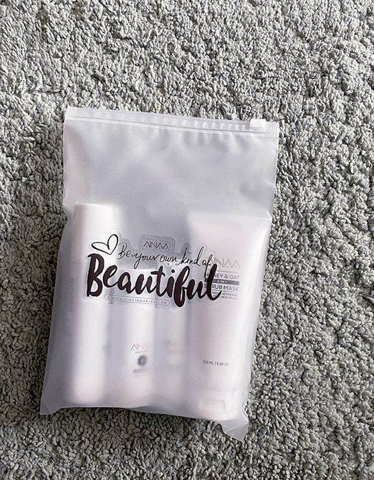Ainaa Travel Pouch