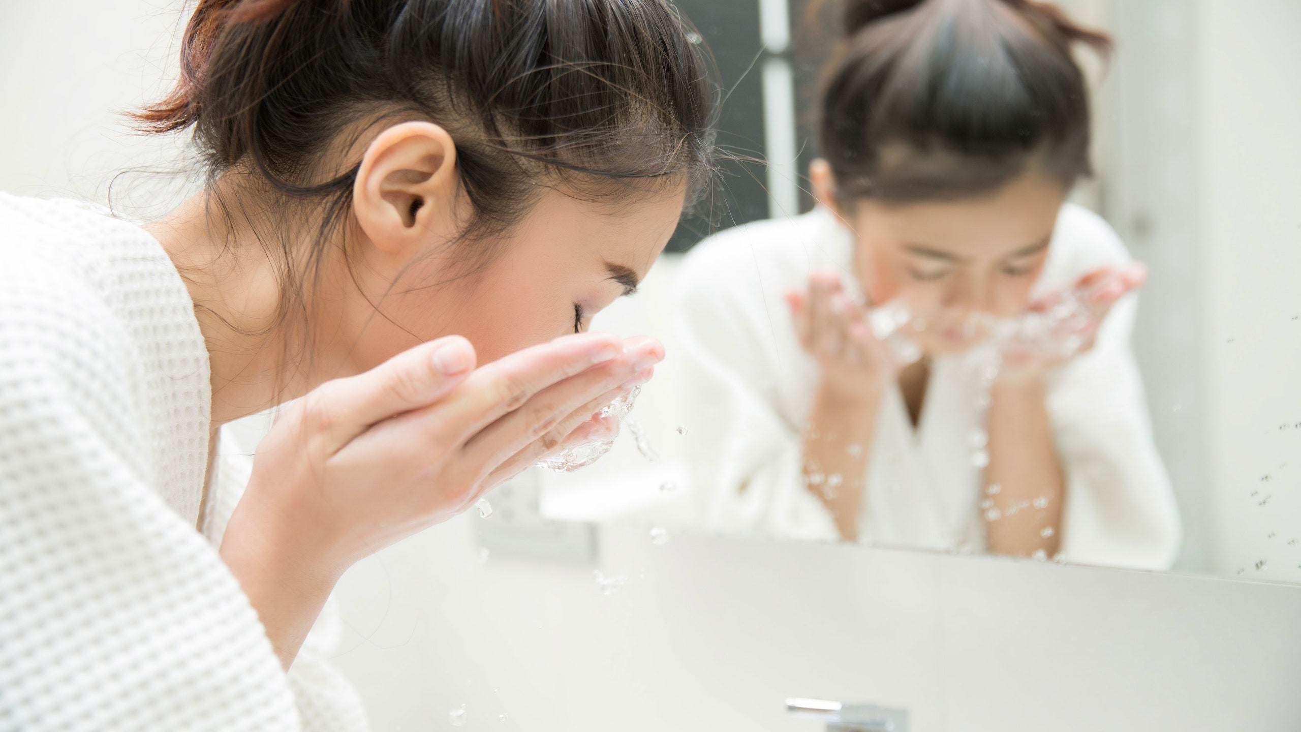 Cleansing Balm Semakin Popular? Panduan Double Cleansing Yang Berkesan